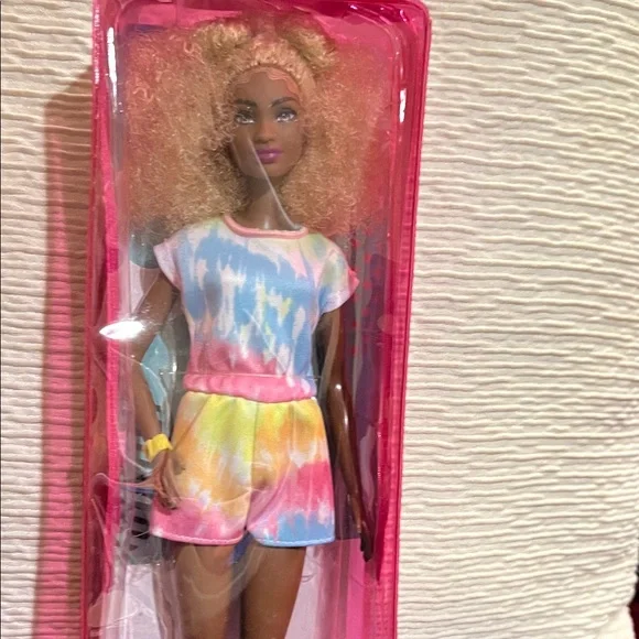 Barbie Doll with Curly Blonde Afro and Puffs NEW - Picture 4 of 9